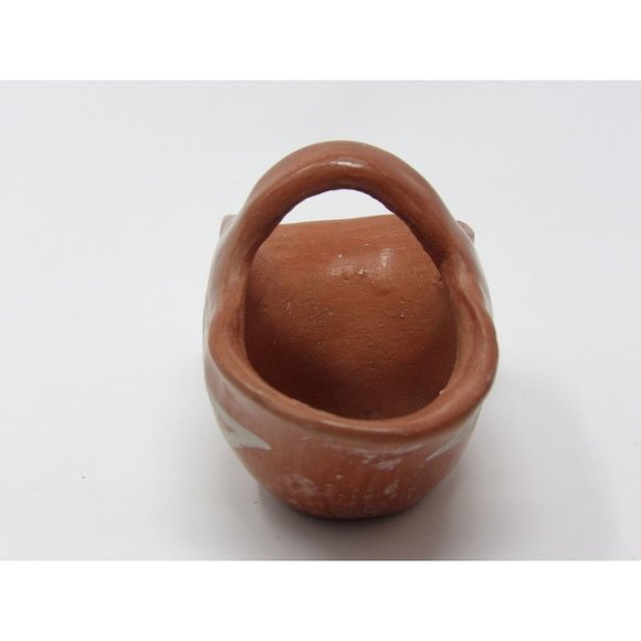 Vintage Handmade Miniature Terracotta Glazed Bridal Basket 3" H x 4 1/2" L x 2 3 - Picture 7 of 10